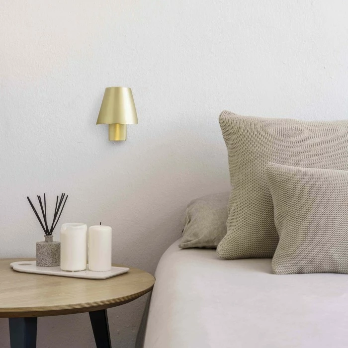 Faro Barcelona Le Petit Wandleuchte LED Gold, 1-flammig 1 Faro Barcelona Le Petit Wandleuchte LED Gold, 1-flammig