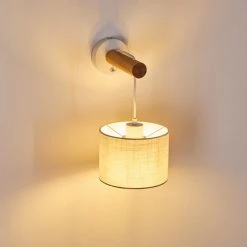 Hofstein Geelong Wandleuchte Weiß, Holz hell, 1-flammig 22 Hofstein Geelong Wandleuchte Weiß, Holz hell, 1-flammig -Wandleuchten Verkaufsgeschäft geelong wandleuchte h3328262 3